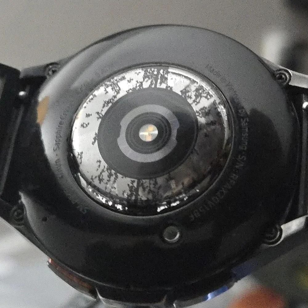 Samsung Smartwatch with Black Bezel